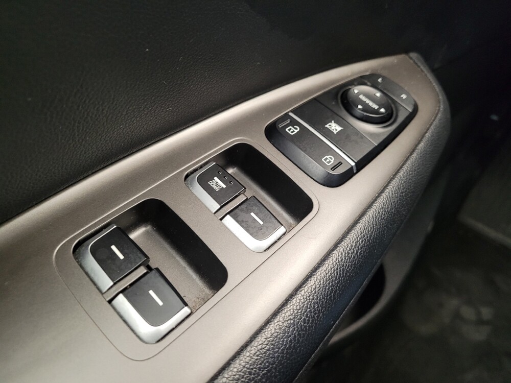 2019 Kia Optima in Columbus, OH 43228 - 18107604 27