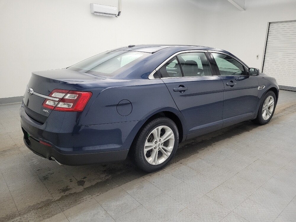 2016 Ford Taurus in Toledo, OH 43617 - 18107606 10