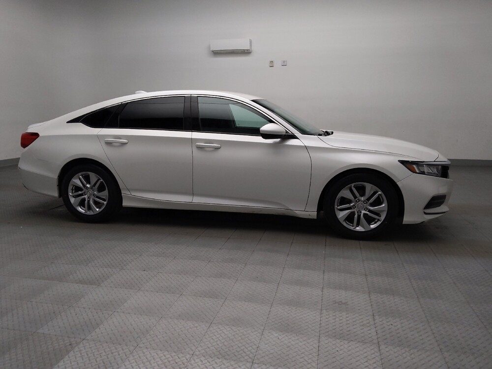 2019 Honda Accord in Arlington, TX 76011 - 18107608 11