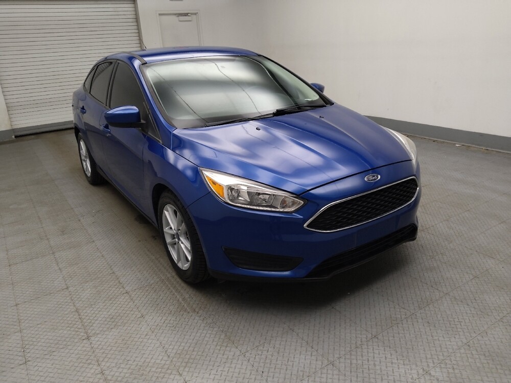2018 Ford Focus in Lombard, IL 60148 - 18107609 13