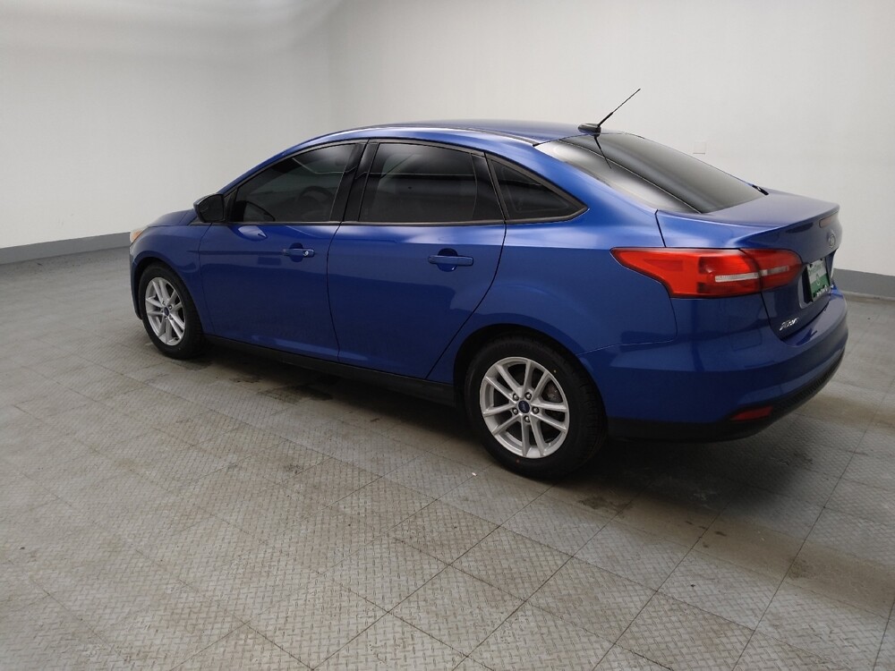 2018 Ford Focus in Lombard, IL 60148 - 18107609 3