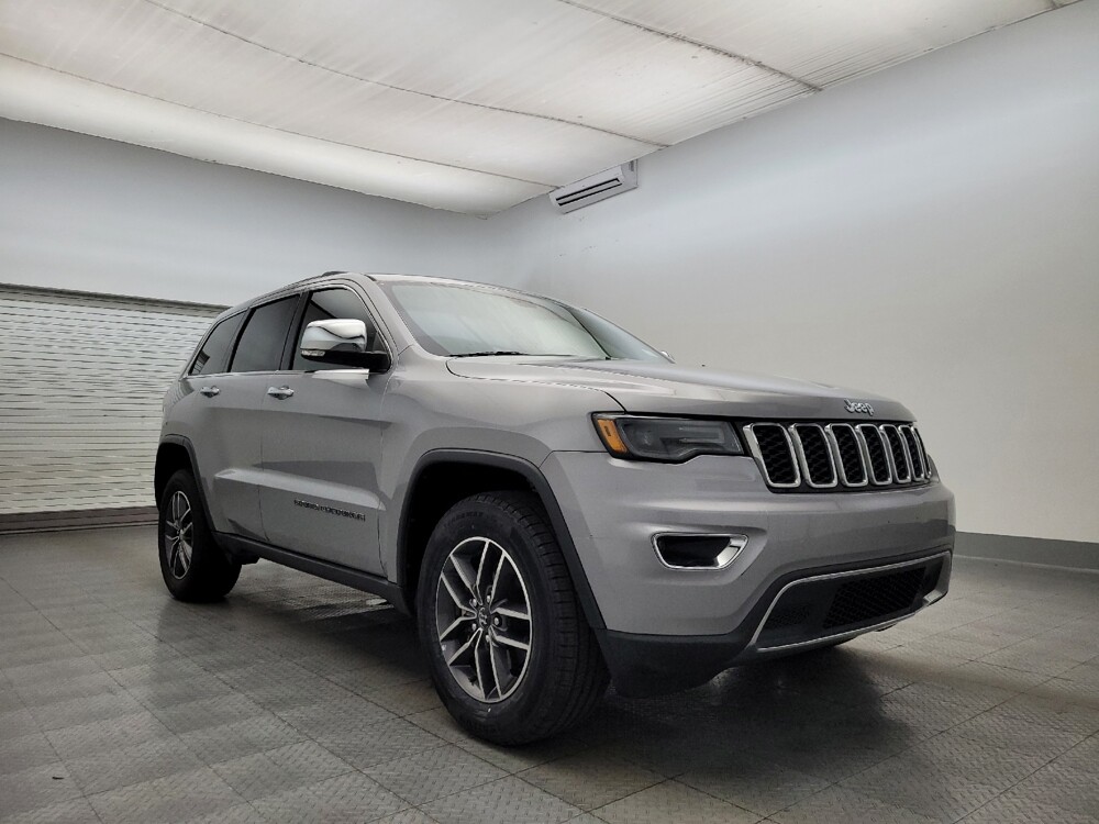 2018 Jeep Grand Cherokee in Glendale, AZ 85301 - 18107612 13