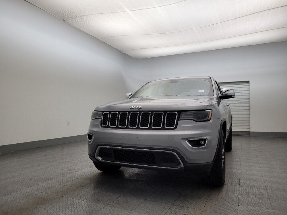 2018 Jeep Grand Cherokee in Glendale, AZ 85301 - 18107612 15