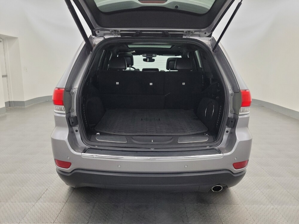 2018 Jeep Grand Cherokee in Glendale, AZ 85301 - 18107612 29