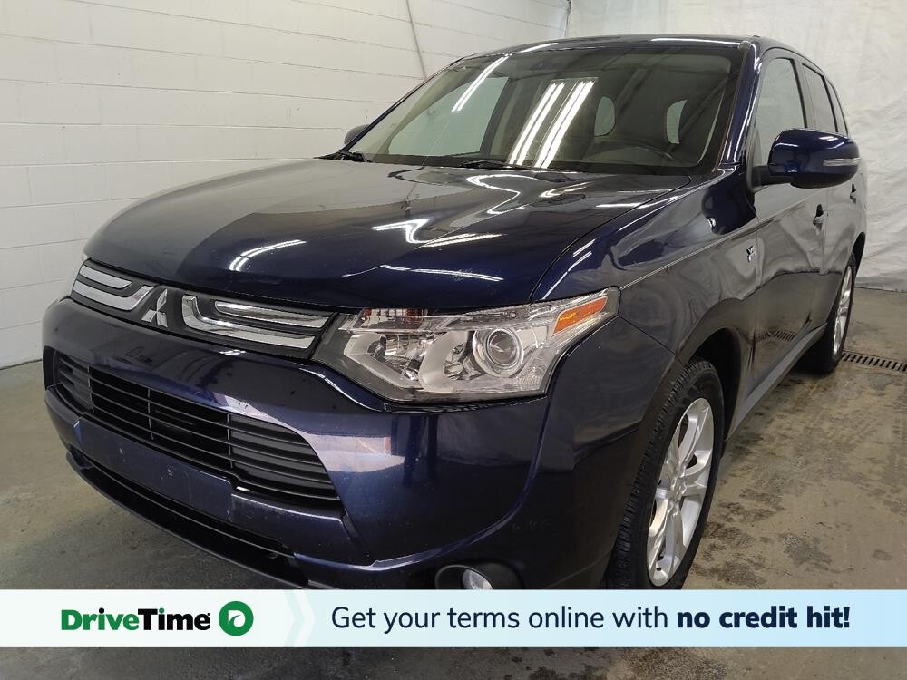 2014 Mitsubishi Outlander in Cincinnati, OH 45255 - 18107613