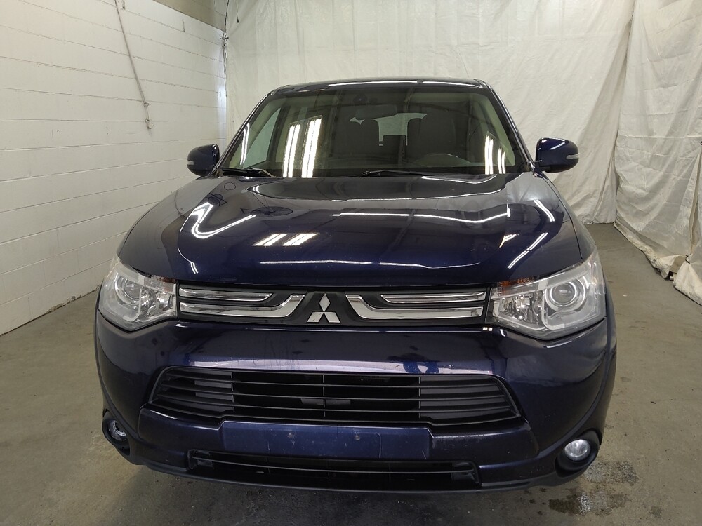 2014 Mitsubishi Outlander in Cincinnati, OH 45255 - 18107613 15