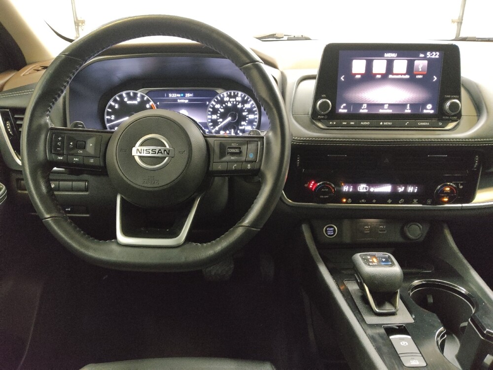 2021 Nissan Rogue in Cincinnati, OH 45255 - 18107614 22