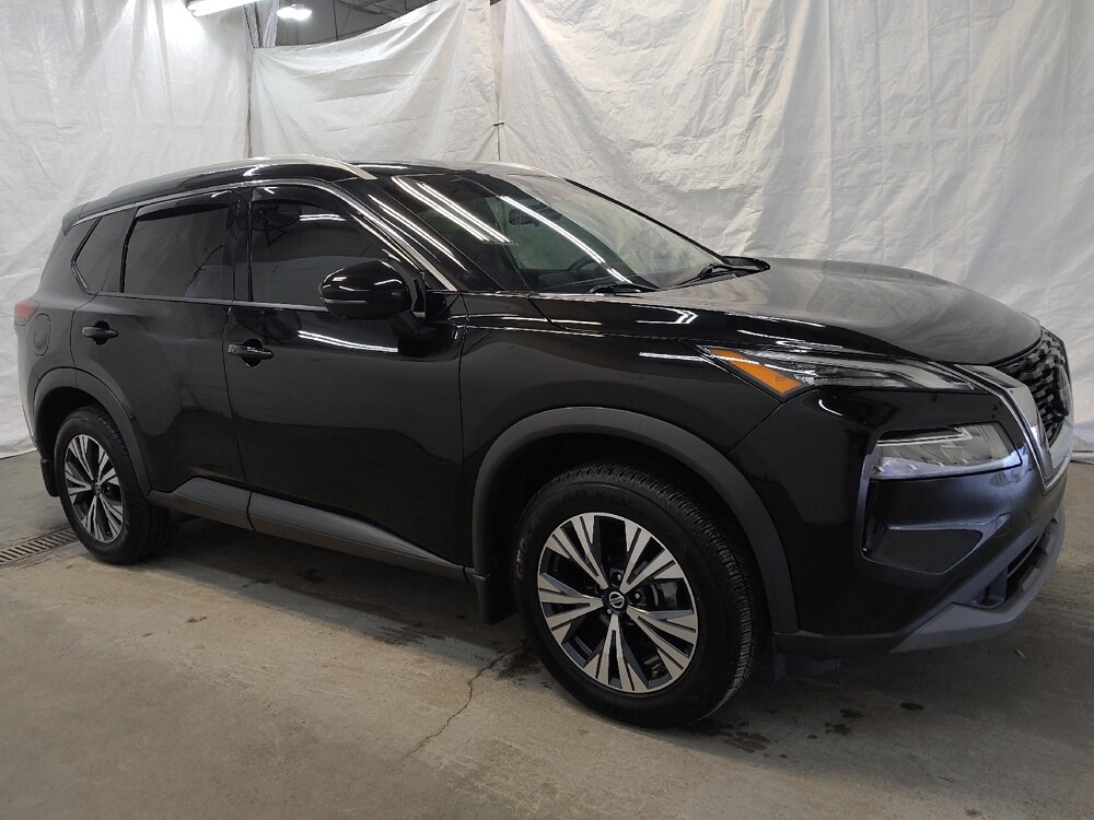 2021 Nissan Rogue in Cincinnati, OH 45255 - 18107614 11