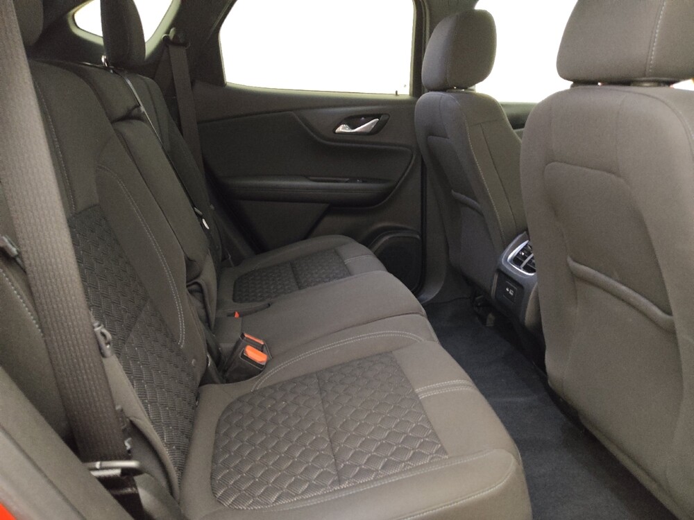 2019 Chevrolet Blazer in Clearwater, FL 33764 - 18107617 19