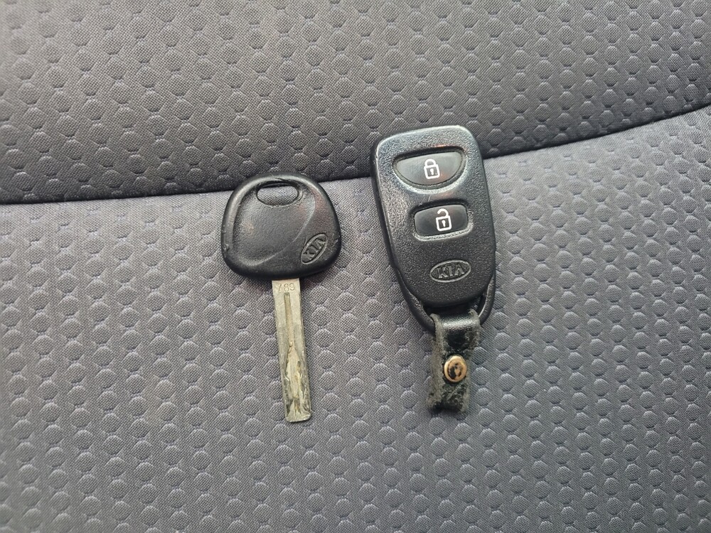 2013 Kia Sorento in Eastpointe, MI 48021 - 18107618 32