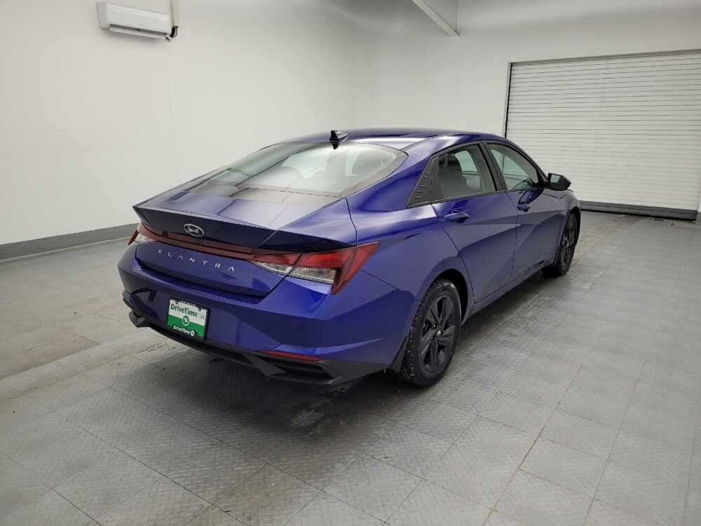 2023 Hyundai Elantra in Toledo, OH 43617 - 18107624 9