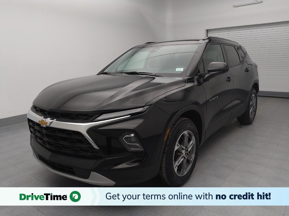2024 Chevrolet Blazer in Wichita, KS 67207 - 18107627