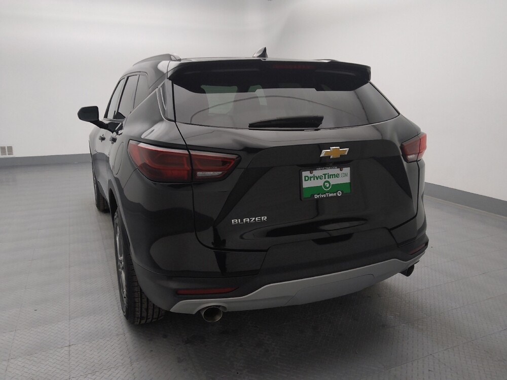 2024 Chevrolet Blazer in Wichita, KS 67207 - 18107627 6