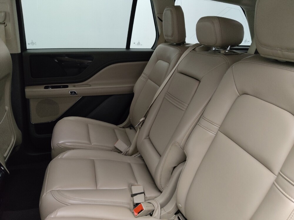 2021 Lincoln Aviator in Jacksonville, FL 32225 - 18107630 18