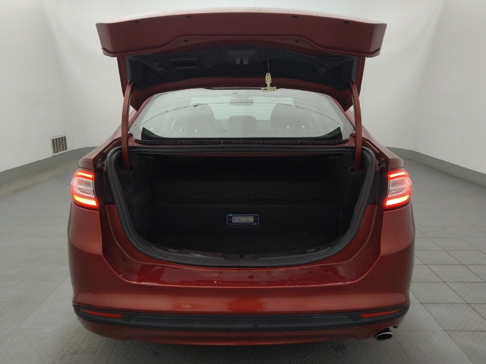 2013 Ford Fusion in Tampa, FL 33619 - 18107633 29