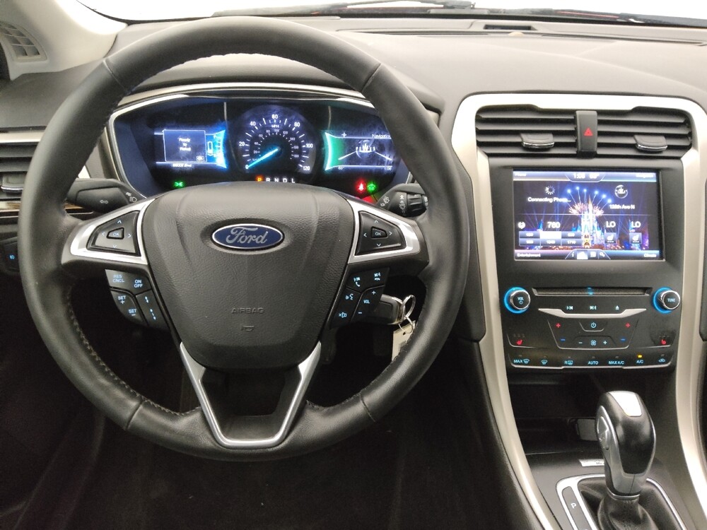 2013 Ford Fusion in Tampa, FL 33619 - 18107633 22