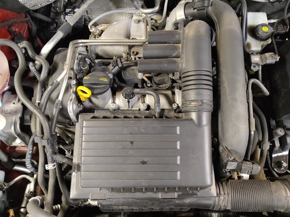 2016 Volkswagen Jetta in Tampa, FL 33619 - 18107639 30