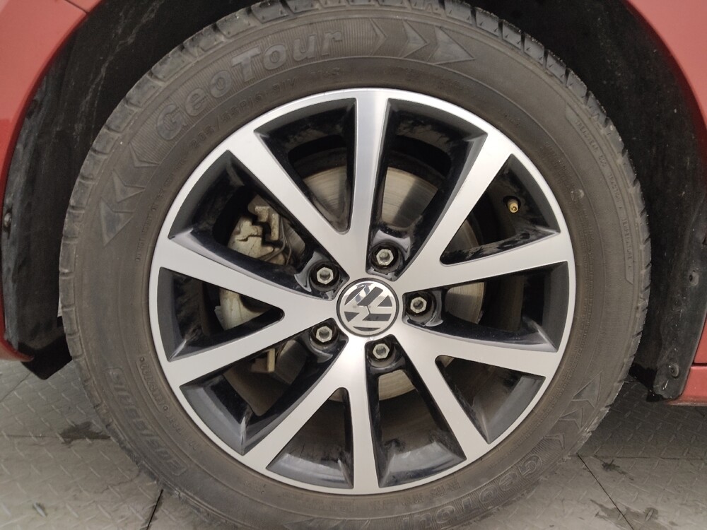 2016 Volkswagen Jetta in Tampa, FL 33619 - 18107639 31