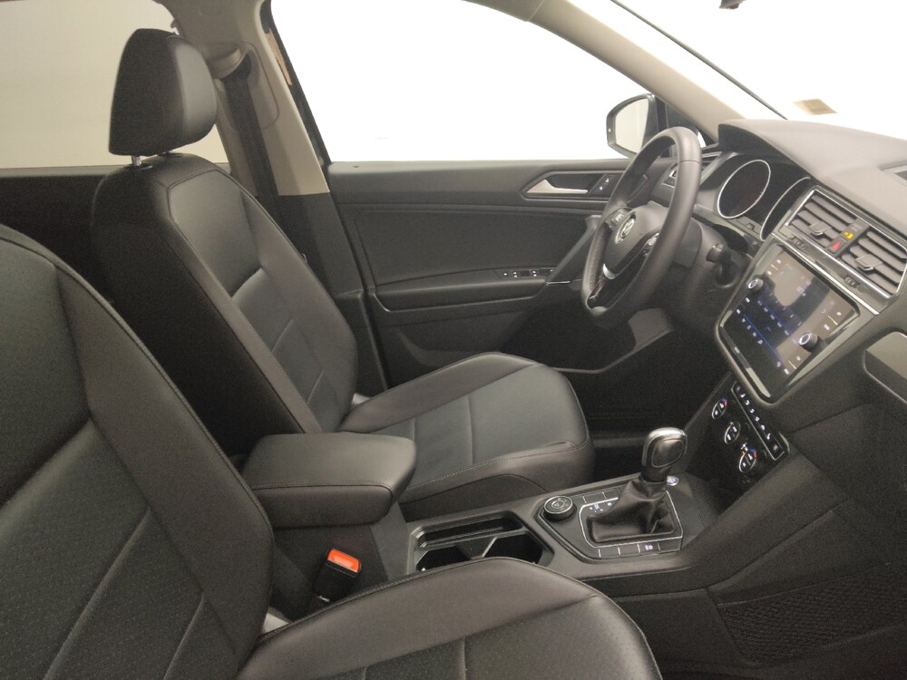 2020 Volkswagen Tiguan in Lombard, IL 60148 - 18107650 21