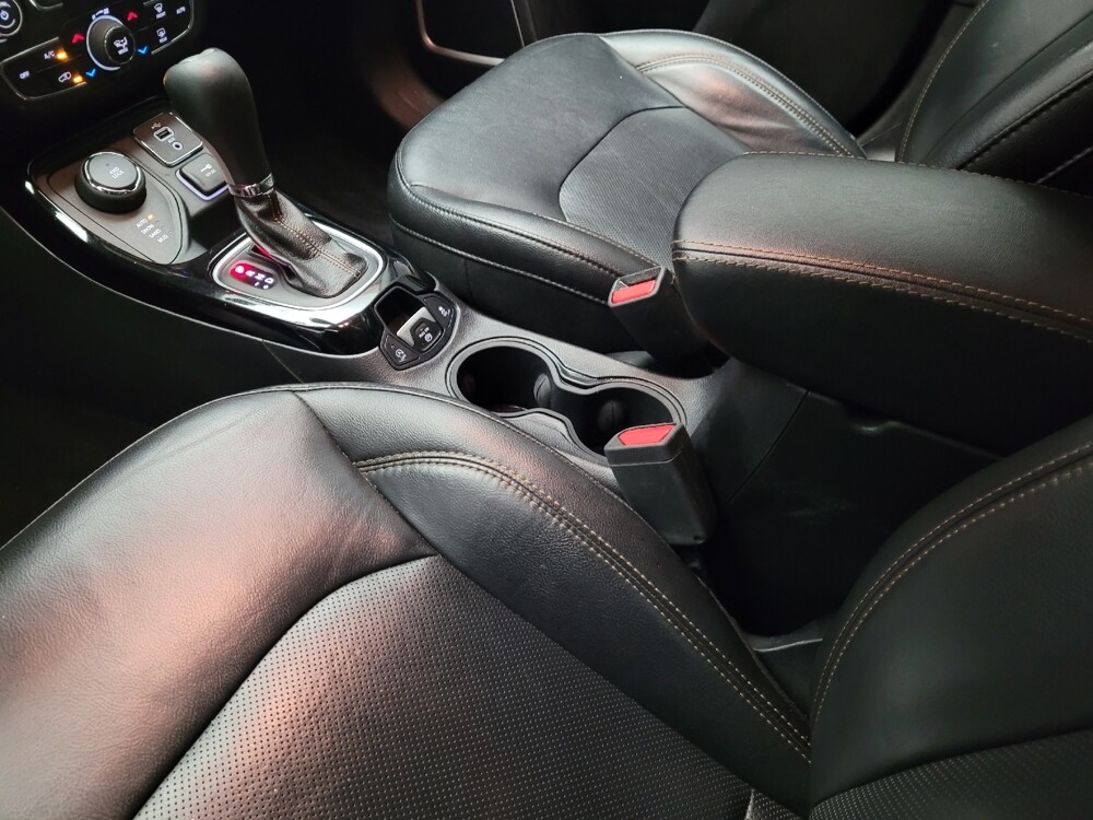 2019 Jeep Compass in Bakersfield, CA 93309 - 18107655 26