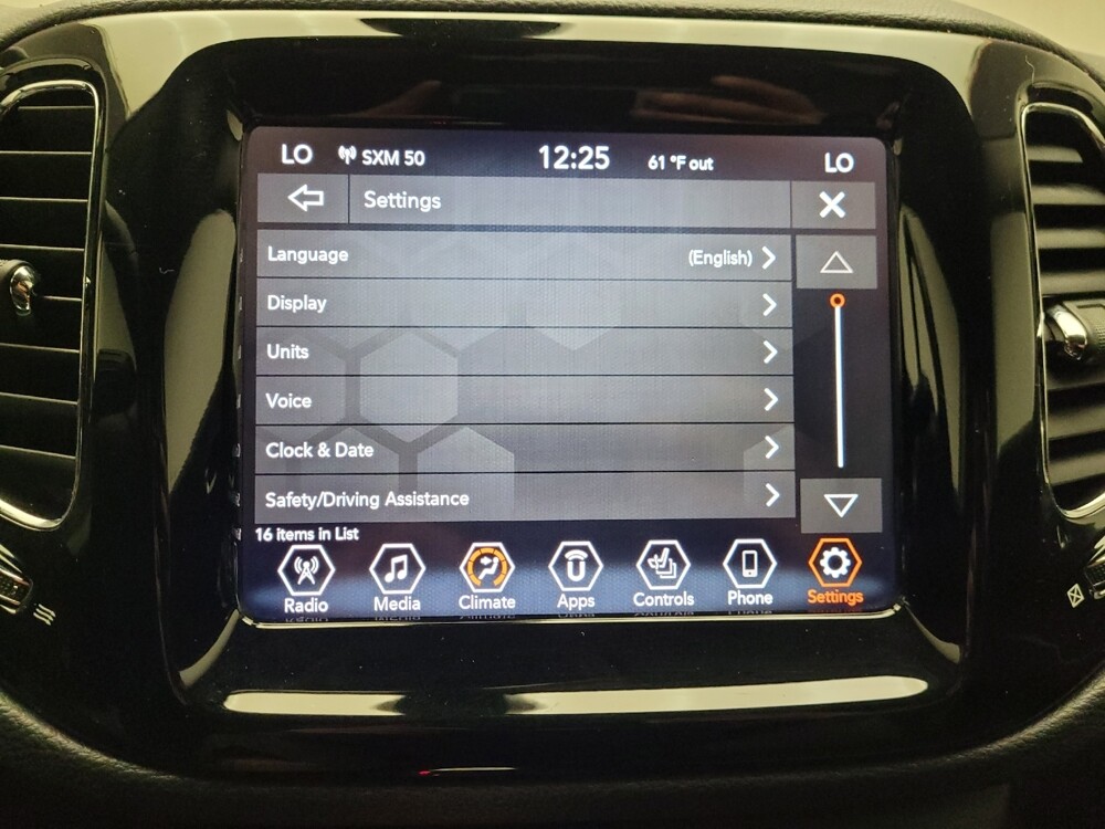 2019 Jeep Compass in Bakersfield, CA 93309 - 18107655 25