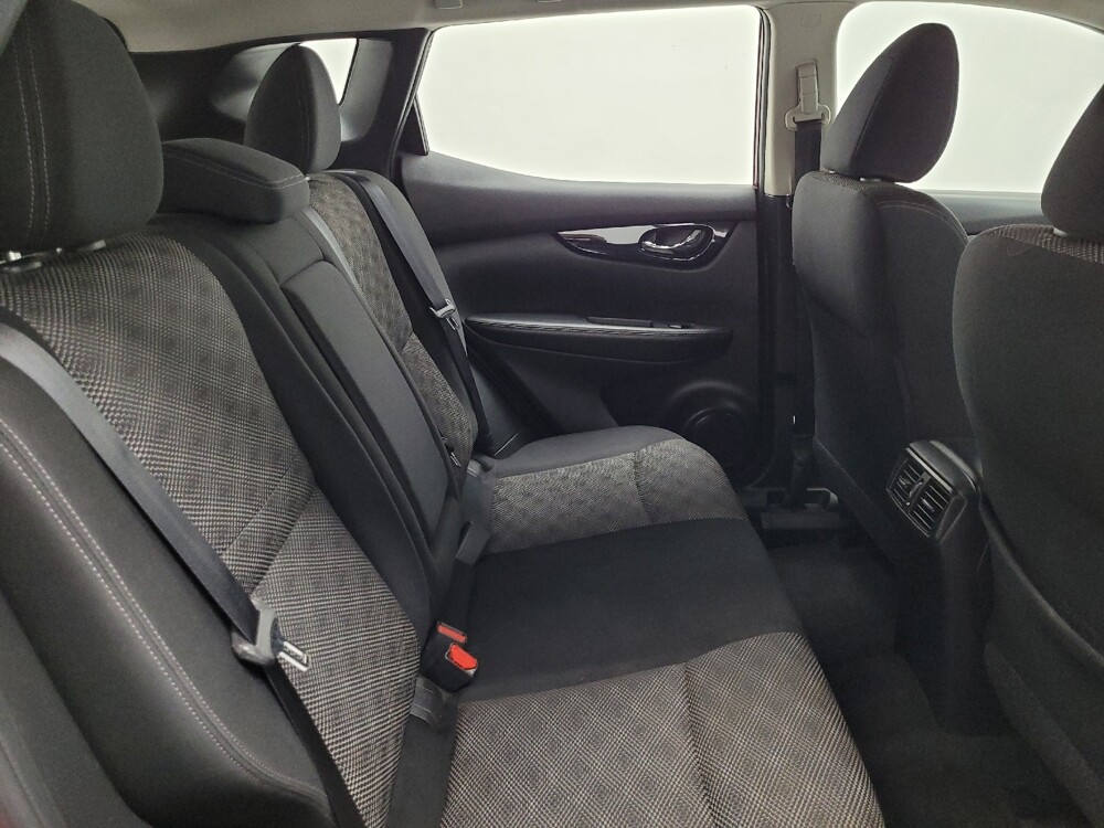 2018 Nissan Rogue Sport in Las Vegas, NV 89104 - 18107672 19