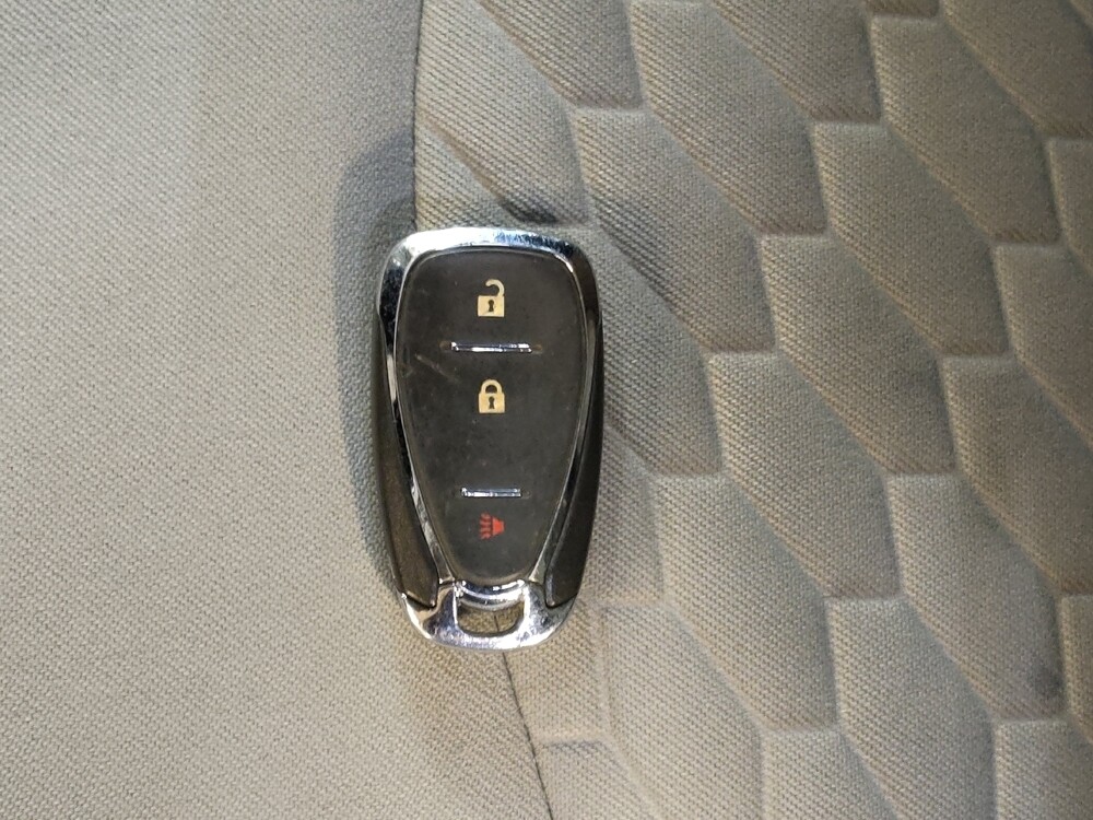 2020 Chevrolet Equinox in Gastonia, NC 28056 - 18107678 32