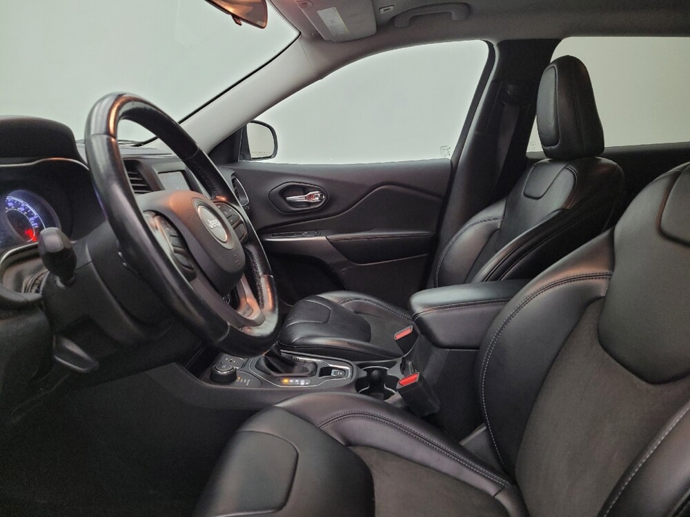 2019 Jeep Cherokee in Maple Heights, OH 44137 - 18107679 17