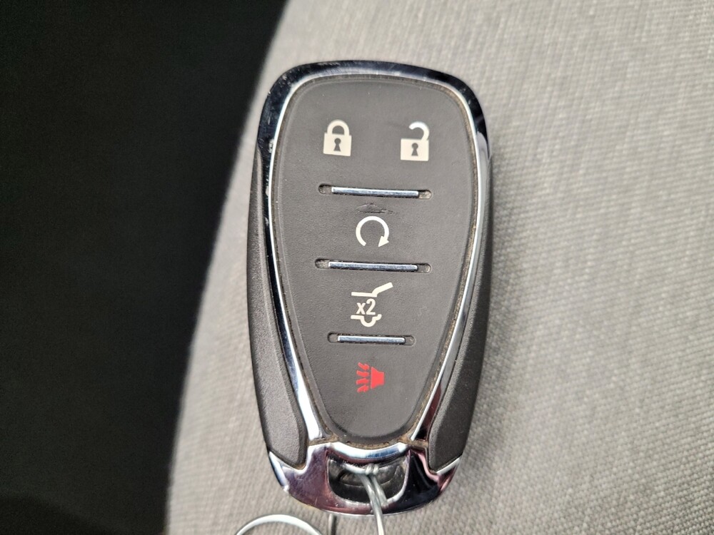 2022 Chevrolet Equinox in Miamisburg, OH 45342 - 18107689 32