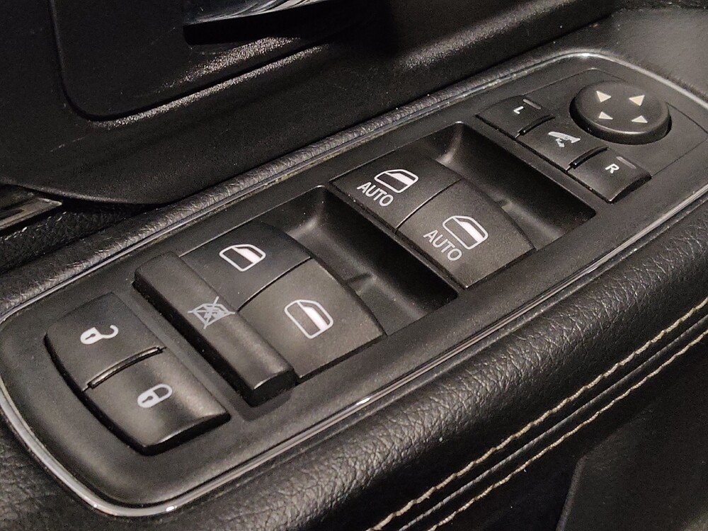 2016 RAM 1500 in Jacksonville, FL 32210 - 18107701 27