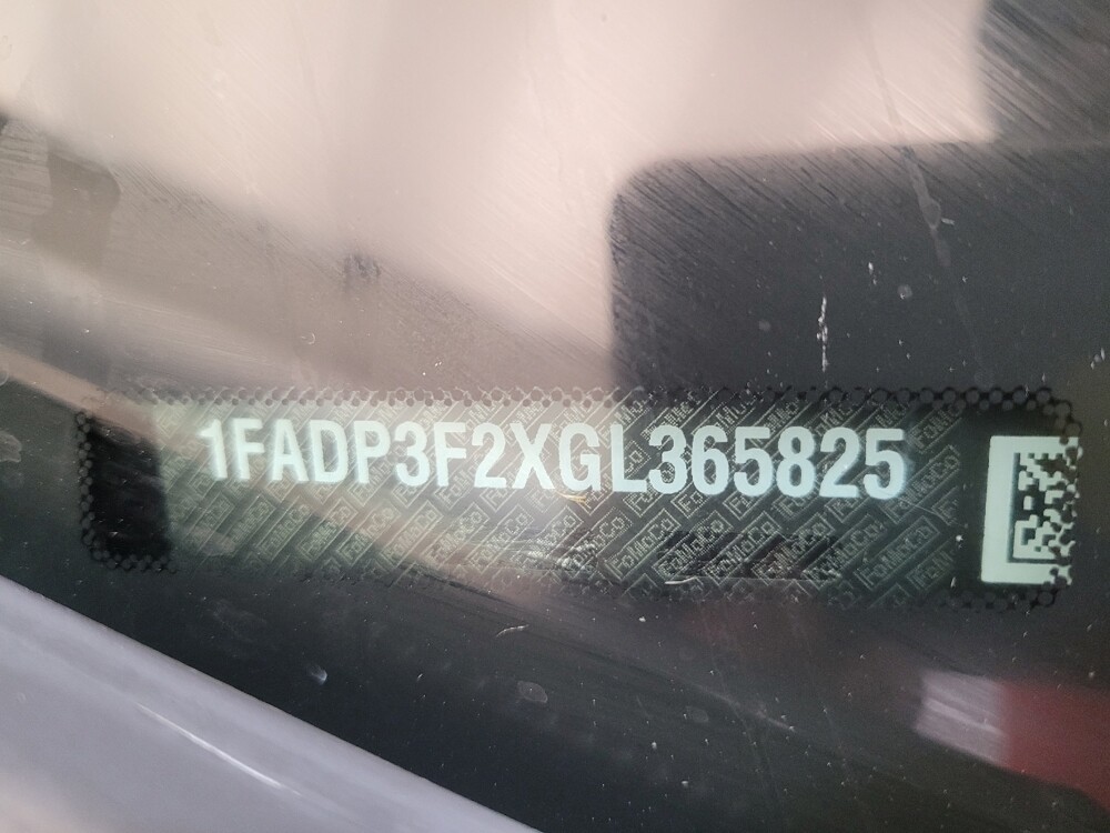 2016 Ford Focus in Cincinnati, OH 45255 - 18107702 33