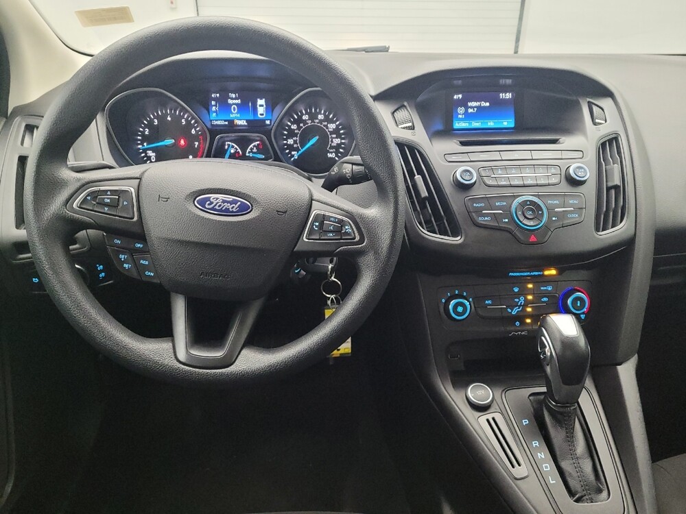 2016 Ford Focus in Cincinnati, OH 45255 - 18107702 22