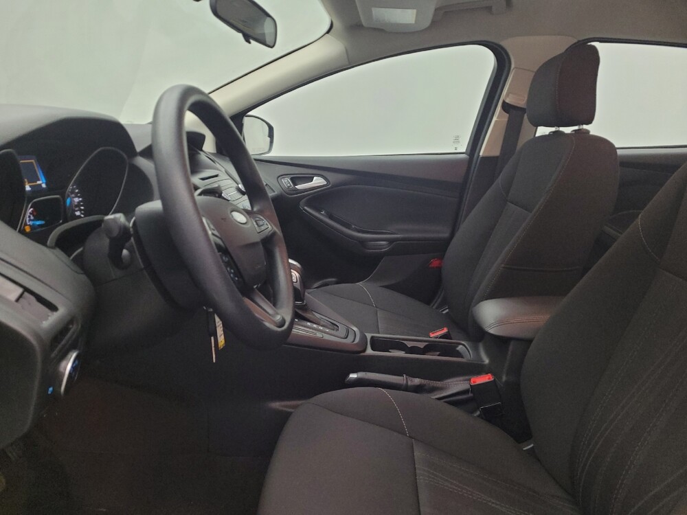 2016 Ford Focus in Cincinnati, OH 45255 - 18107702 17