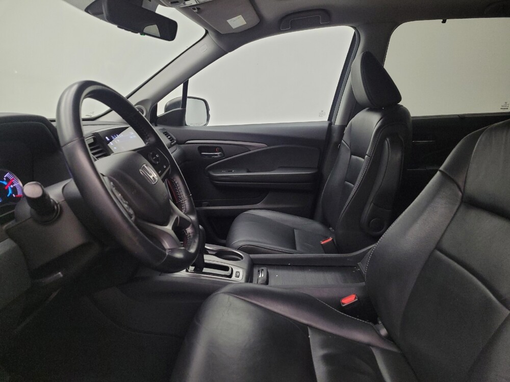 2020 Honda Pilot in Maple Heights, OH 44137 - 18107703 17