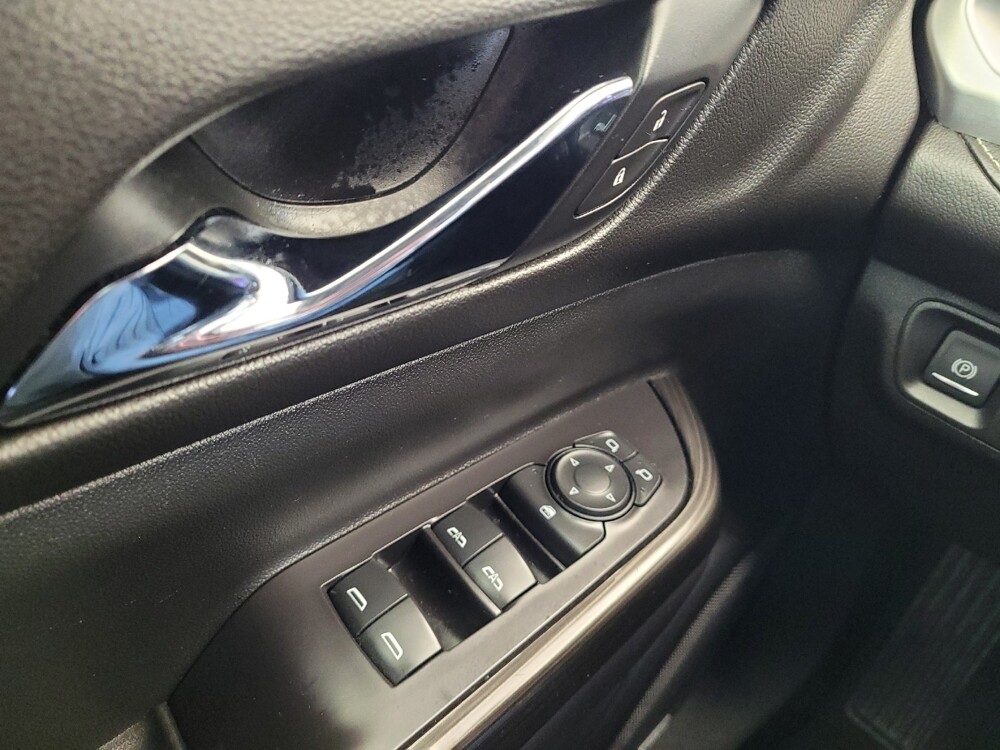 2020 GMC Acadia in Maple Heights, OH 44137 - 18107705 27