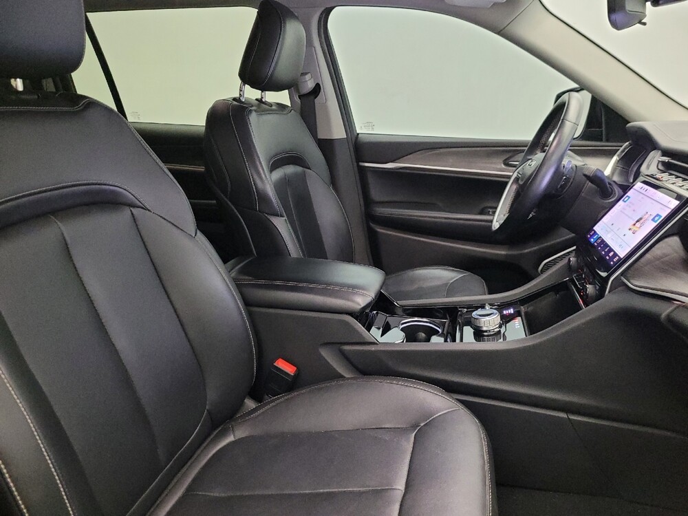 2022 Jeep Grand Cherokee L in Mesa, AZ 85210 - 18107708 21