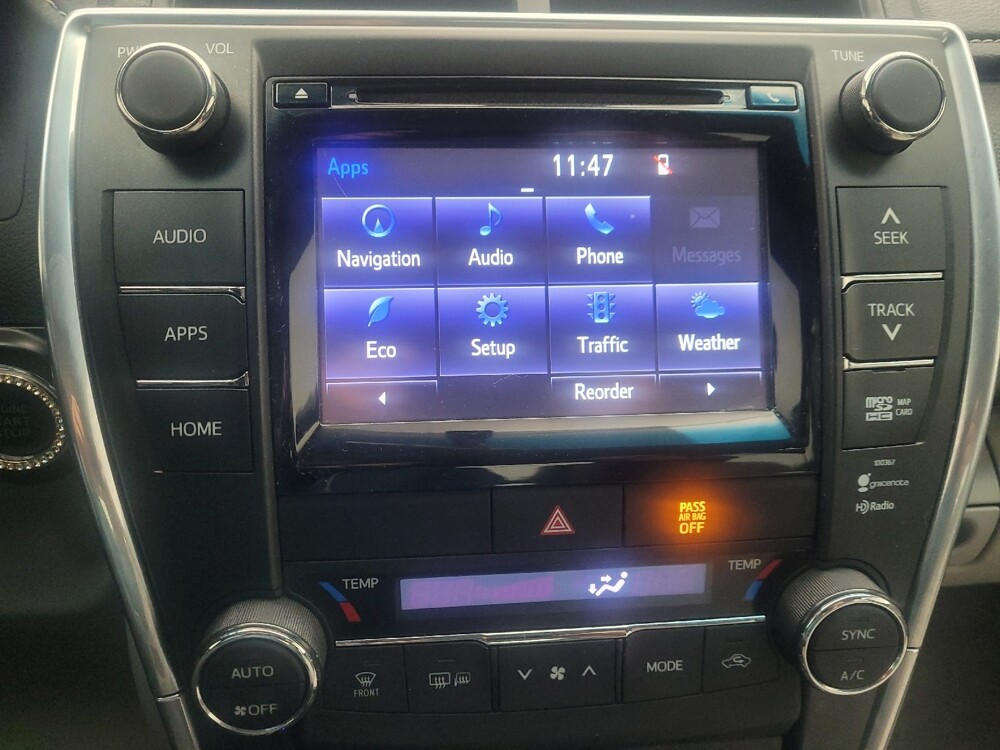 2015 Toyota Camry in Huntsville, AL 35816 - 18107716 25