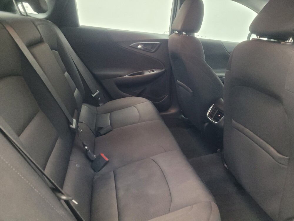 2022 Chevrolet Malibu in Huntsville, AL 35816 - 18107717 19