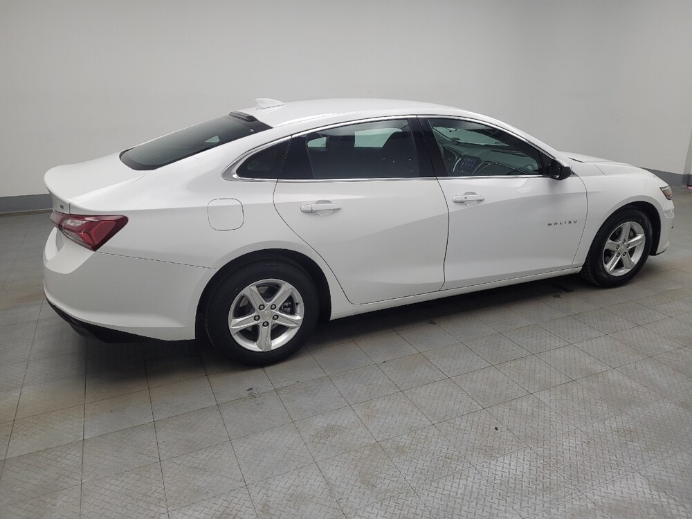 2022 Chevrolet Malibu in Huntsville, AL 35816 - 18107717 10