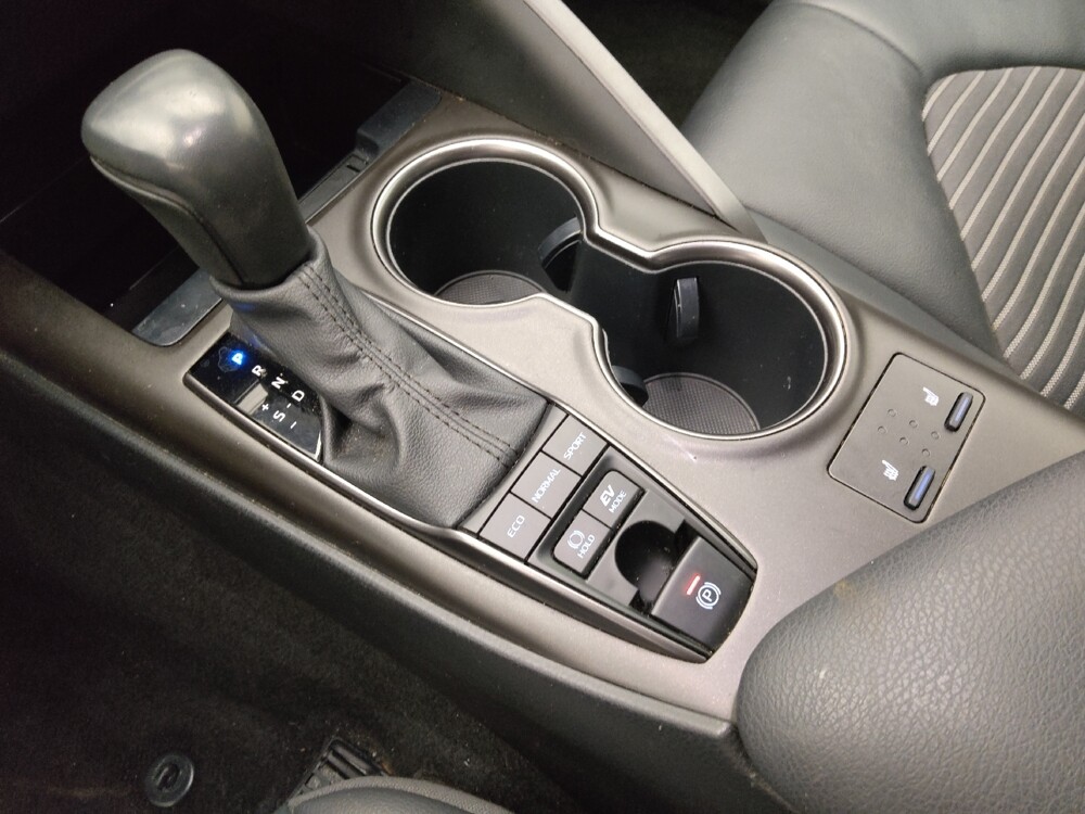 2022 Toyota Camry in Denver, CO 80012 - 18107729 26