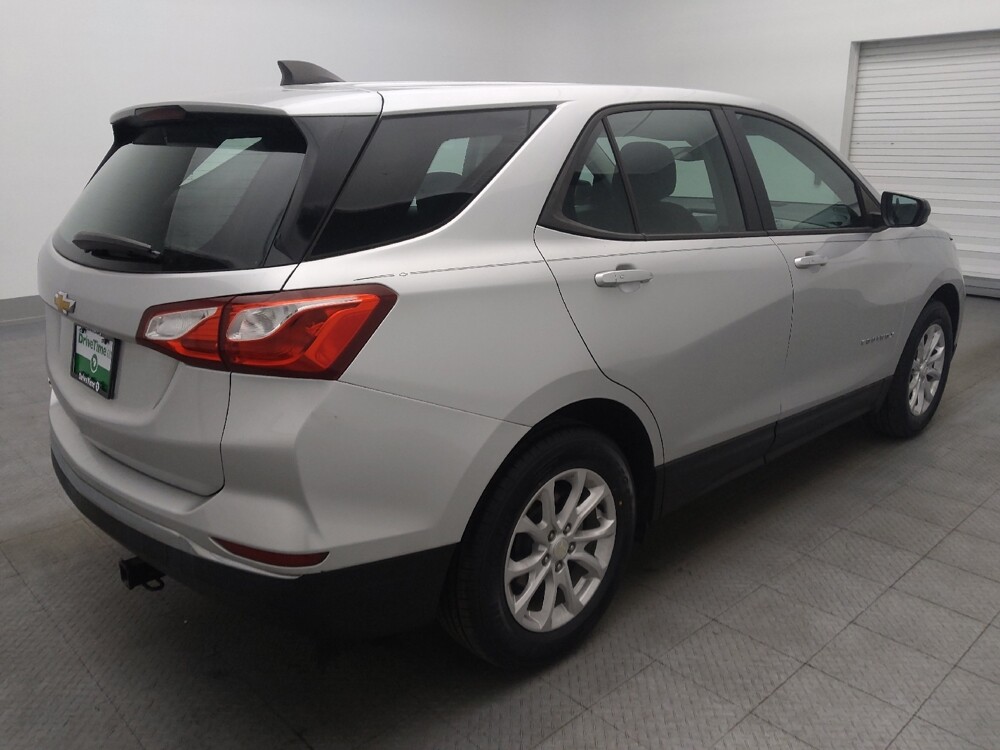 2018 Chevrolet Equinox in Marietta, GA 30062 - 18107732 9