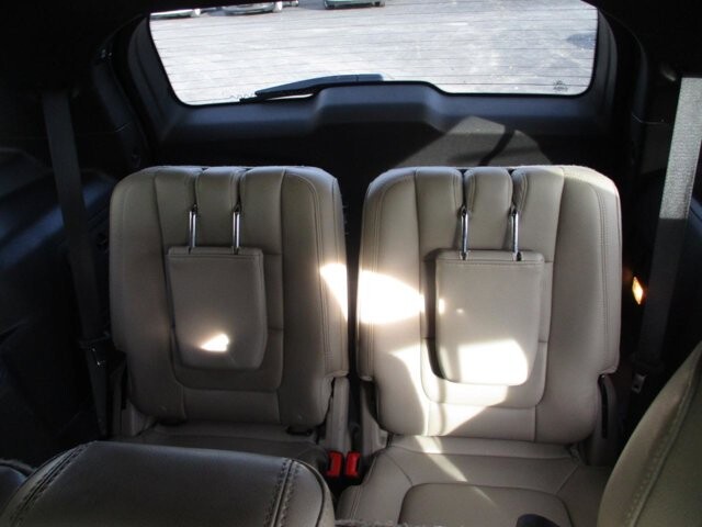 2014 Ford Explorer in Oak Grove, MO 64075 - 18107740 11