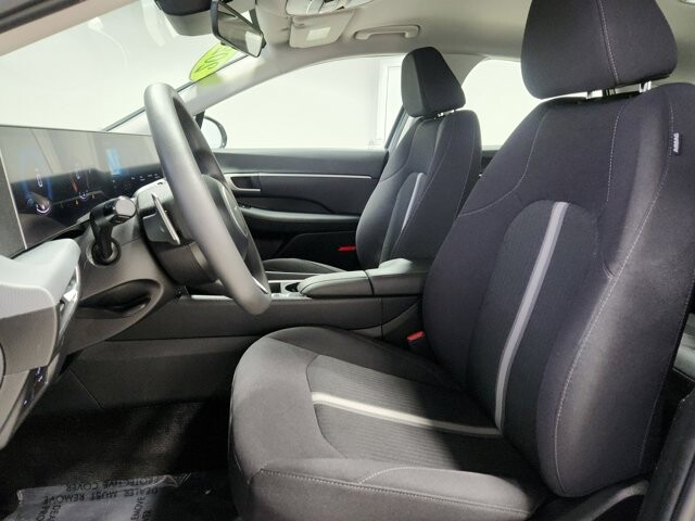 2025 Hyundai Sonata in Cinnaminson, NJ 08077 - 18107745 11