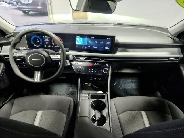 2025 Hyundai Sonata in Cinnaminson, NJ 08077 - 18107745 15