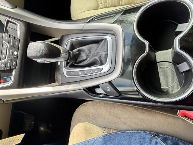 2016 Ford Fusion in Birmingham, AL 35215 - 18107748 28