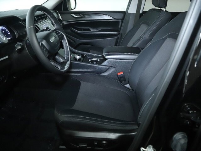 2024 Jeep Grand Cherokee L in Bedford, OH 44146 - 18107749 19