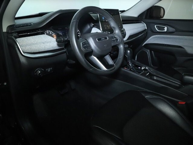 2022 Jeep Compass in Bedford, OH 44146 - 18107752 15