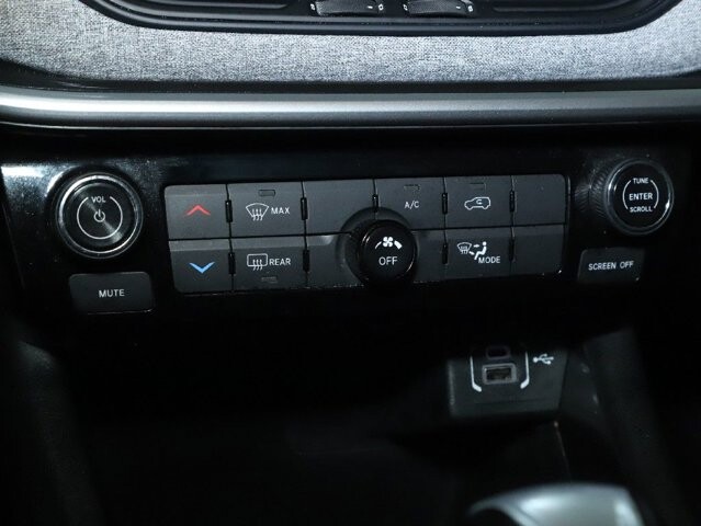 2022 Jeep Compass in Bedford, OH 44146 - 18107752 24