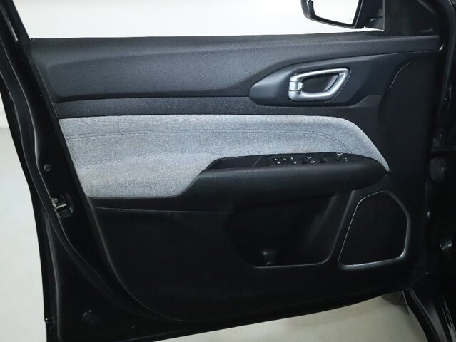 2022 Jeep Compass in Bedford, OH 44146 - 18107752 13