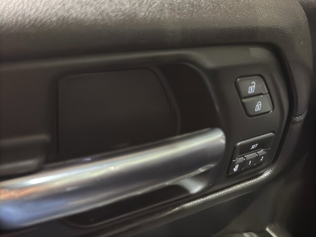2019 Chevrolet Silverado 1500 in Burlington, WI 53105 - 18107768 35
